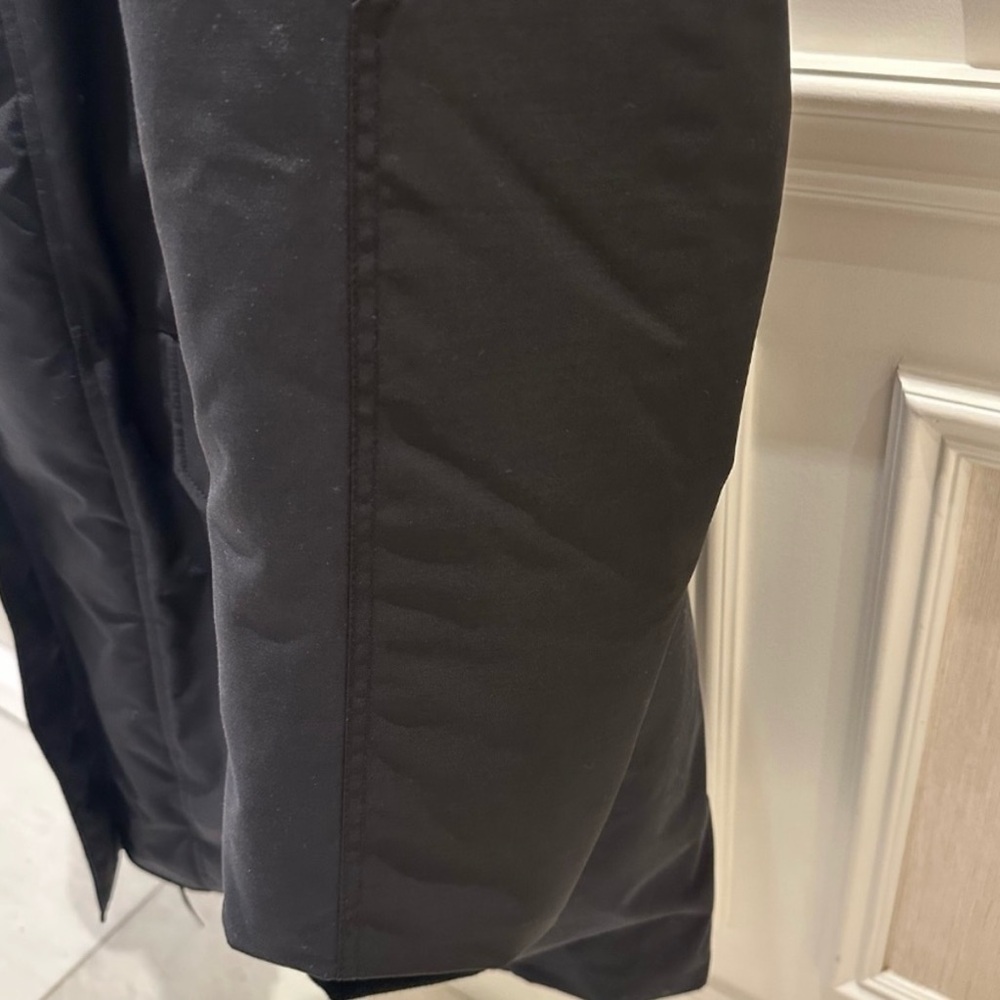 Canada Goose Black Label Parka - Picture 9 of 16